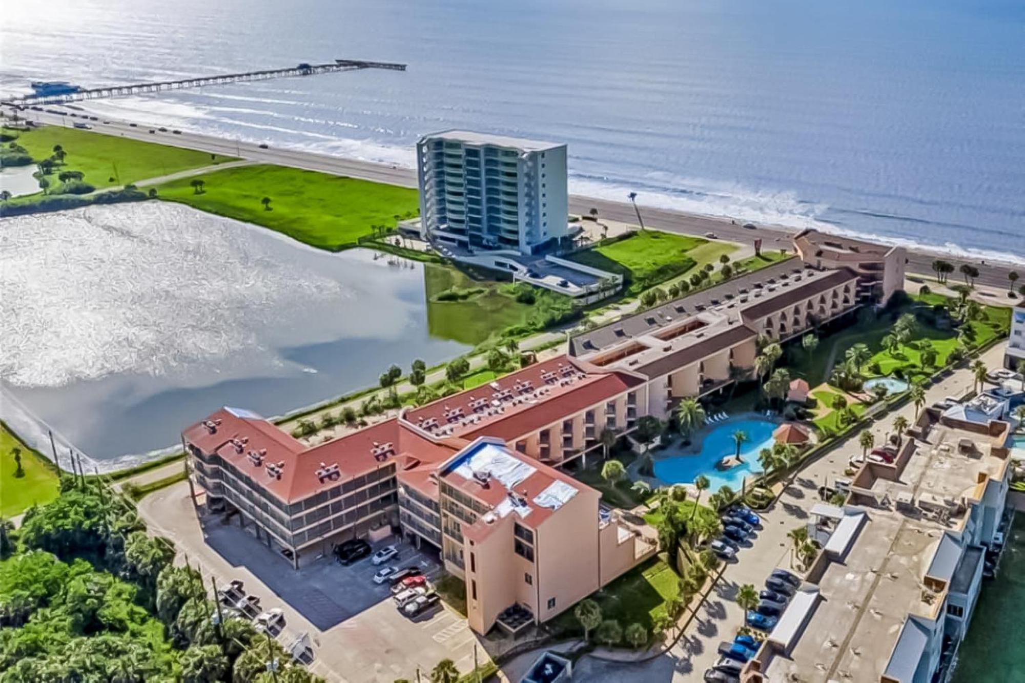 Seawall Condos II Galveston Room photo